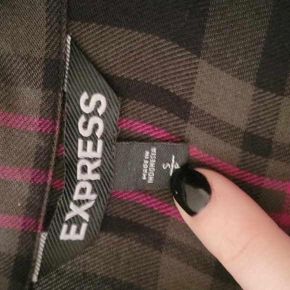 Express Flannel top - Picture 2 of 4